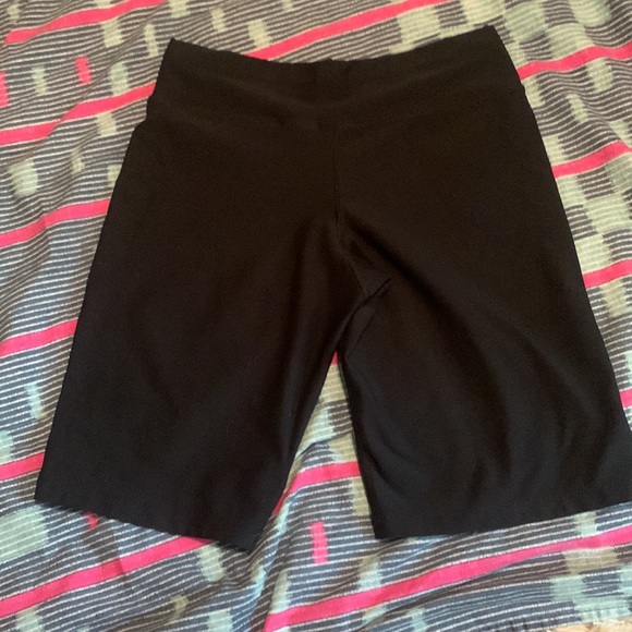Nike FIT DRY athletic shorts - Picture 2 of 3